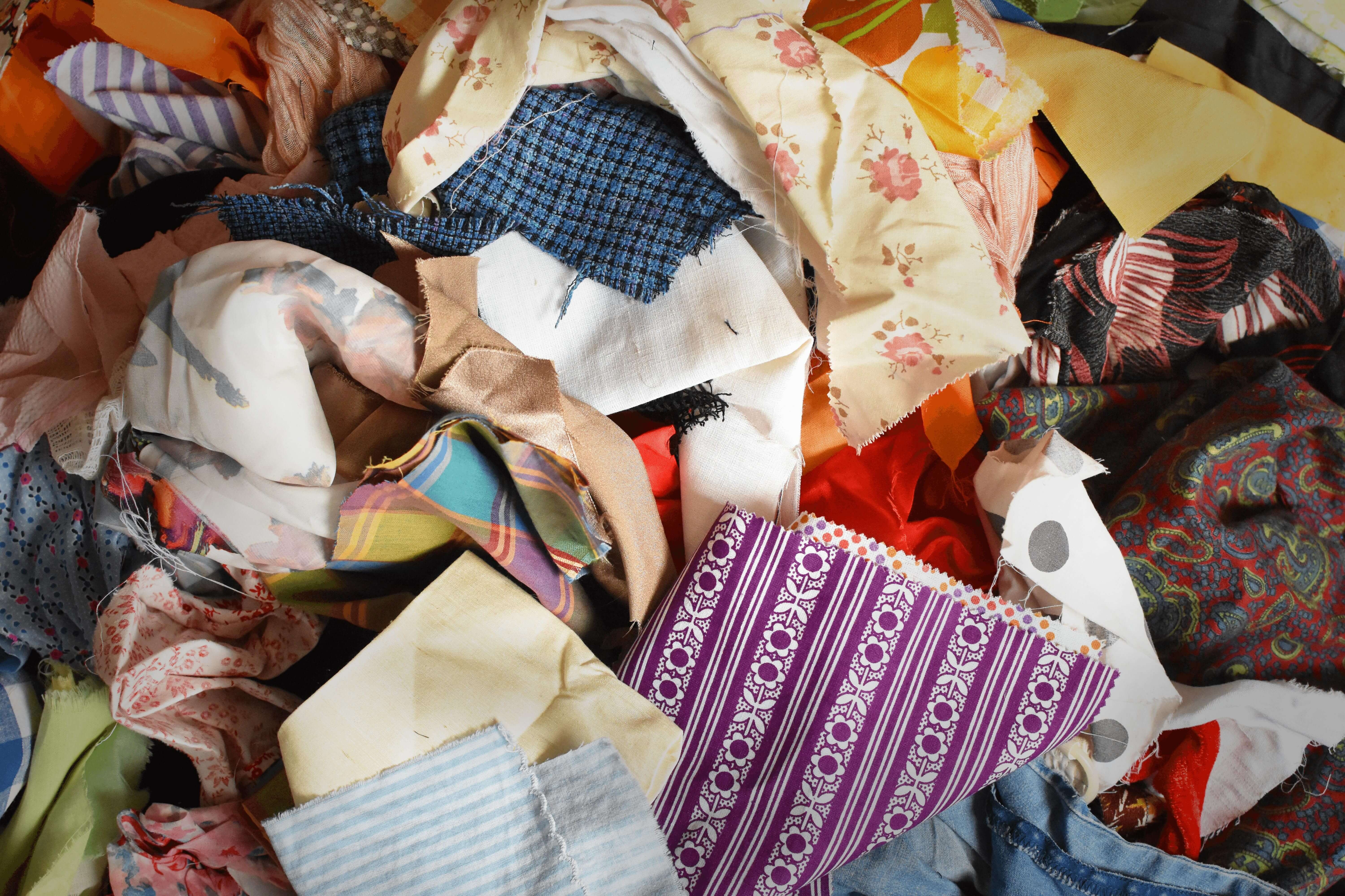 8 steps to sew your zero-waste fabric pouch